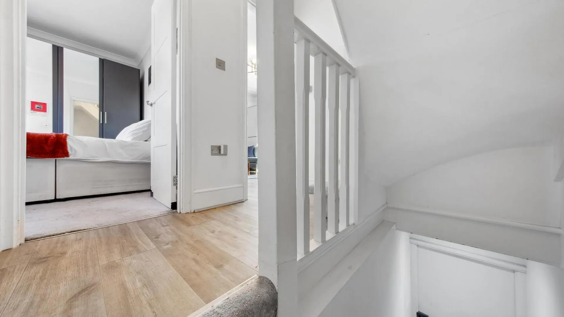Lea Bridge Residence London Apartment